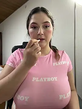 Kamilla Loop online show from 11, 3, 2026