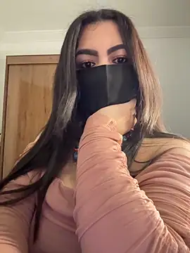 Hot-Sarah-arab online show from 4, 3, 2026