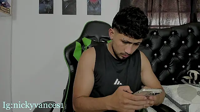 nicky vances online show from 23, 2, 2026