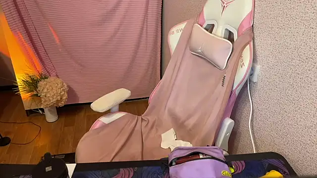 Katrin  kiss online show from 3, 12, 2025