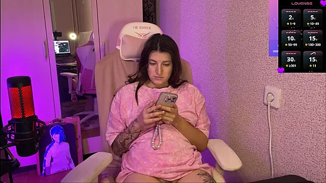 Katrin  kiss online show from 25, 2, 2025