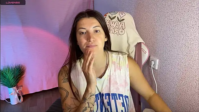 Katrin  kiss online show from 30, 9, 2025
