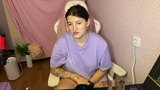 Katrin  kiss online show from 21, 11, 2025