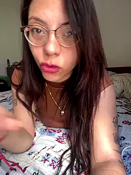 Snapshot of melisabunnny chatting on 9, 10, 2025 melisabunnny online show from 9, 10, 2025
