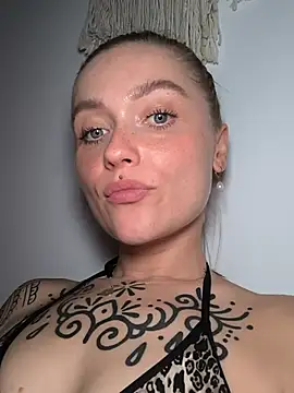 Goldloeckchen159 online show from 7, 7, 2026