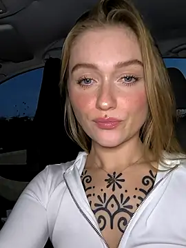 Goldloeckchen159 online show from 1, 12, 2025