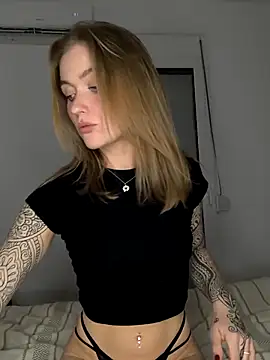 Goldloeckchen159 online show from 4, 4, 2026