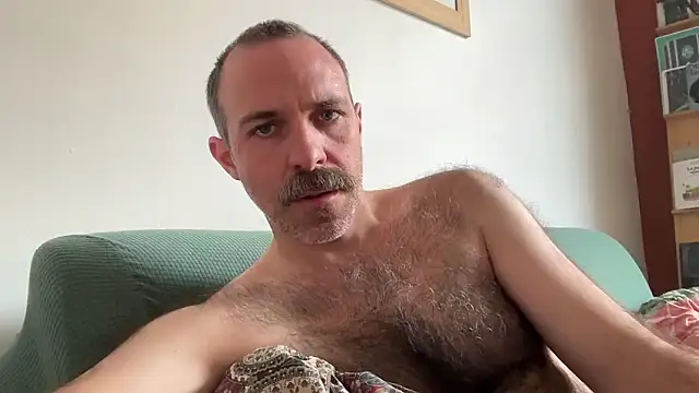 Snapshot of Brianjonest chatting on 7, 7, 2026 Brianjonest online show from 7, 7, 2026