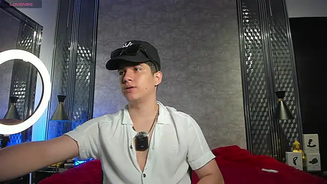 Brat  online show from 28, 10, 2025