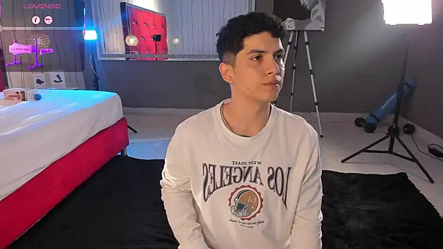 Brat  online show from 28, 2, 2026