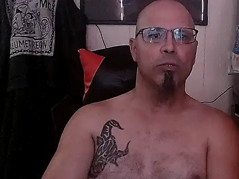 KrazyLegz online show from 14, 9, 2025