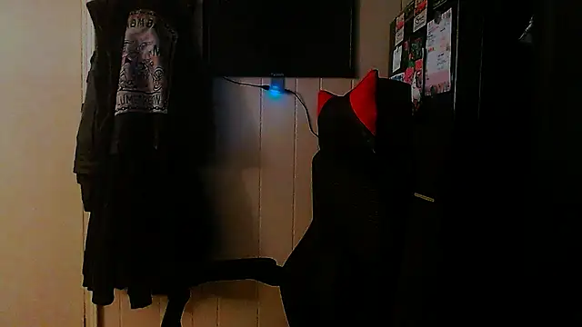 KrazyLegz online show from 12, 9, 2025