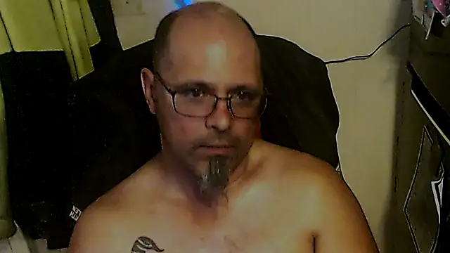 KrazyLegz online show from 2, 11, 2025