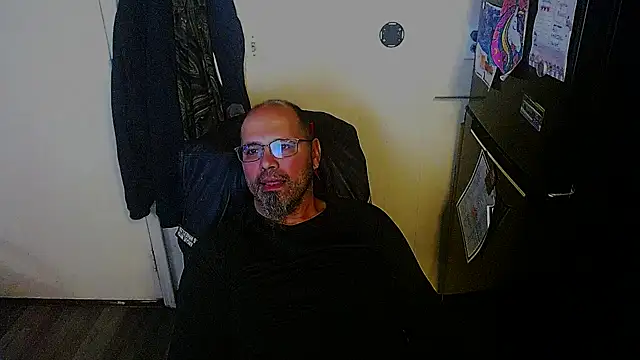 KrazyLegz online show from 8, 11, 2025