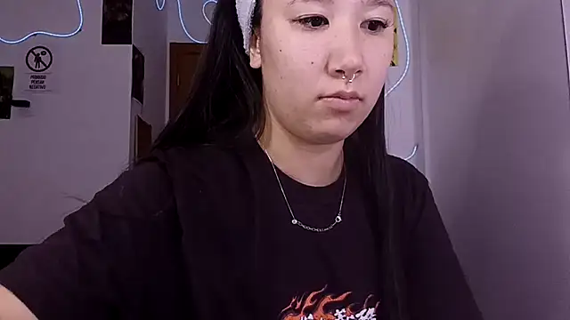 Japabaixinha online show from 20, 4, 2026