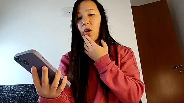 Japabaixinha online show from 24, 9, 2025