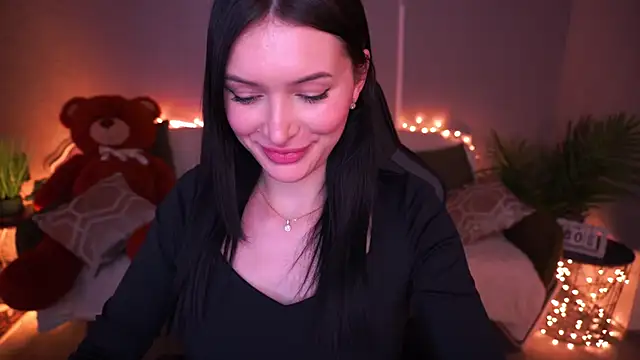 MilaSecrett online show from 8, 3, 2026