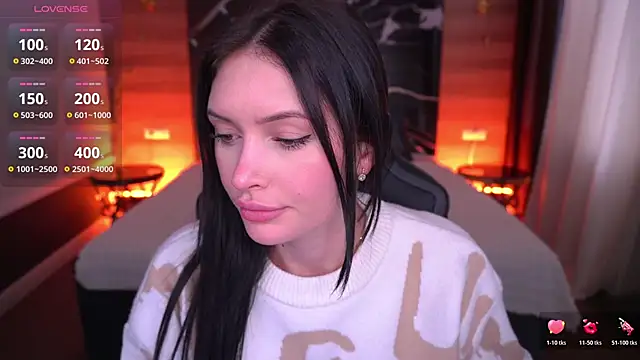 Snapshot of MilaSecrett chatting on 17, 10, 2025 MilaSecrett online show from 17, 10, 2025