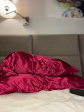 Melissa cum online show from 28, 2, 2026