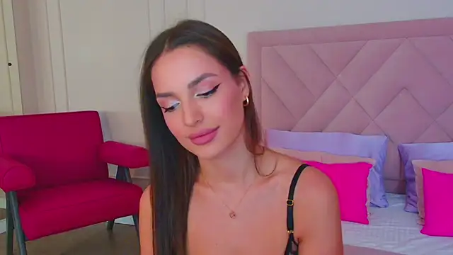 BellaHalles online show from 28, 2, 2025