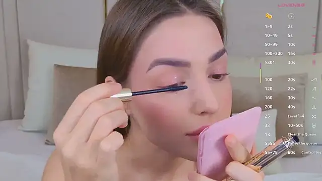 BellaHalles online show from 4, 3, 2026