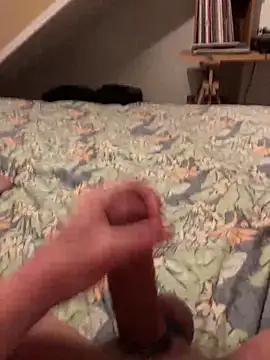 LivingLegend1978 online show from 1, 2, 2026