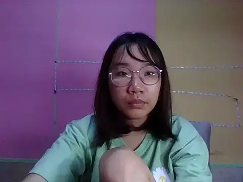 Nanoko online show from 28, 2, 2025