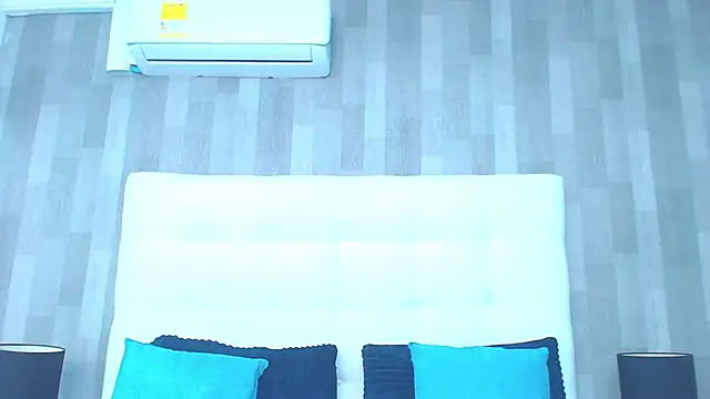 LeahMillerr online show from 22, 3, 2026