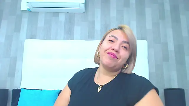 Snapshot of LeahMillerr chatting on 29, 9, 2025 LeahMillerr online show from 29, 9, 2025