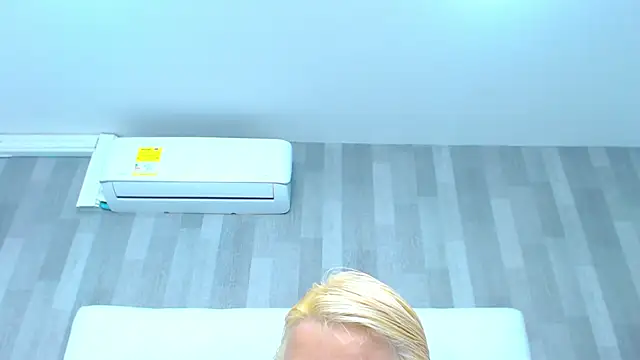 LeahMillerr online show from 19, 2, 2026