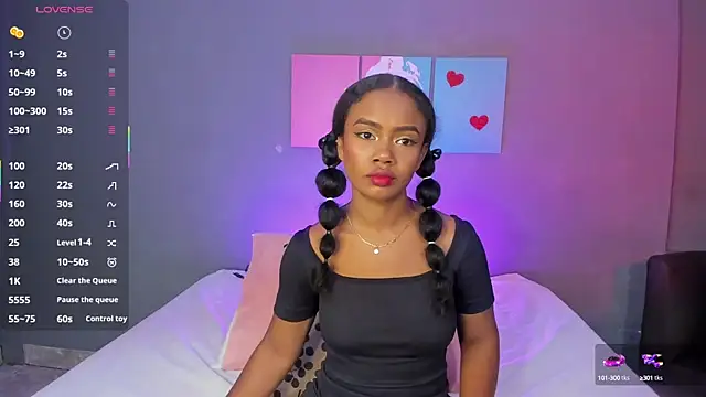 EmmaSmith06 online show from 26, 9, 2025