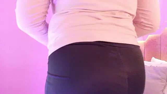 LoveQueen2 online show from 4, 3, 2026