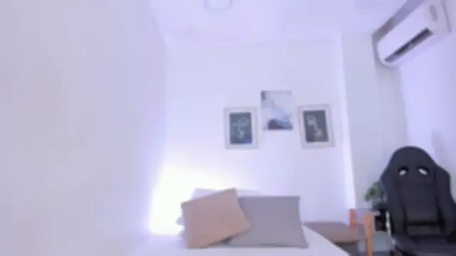 emelie 89 online show from 19, 10, 2025