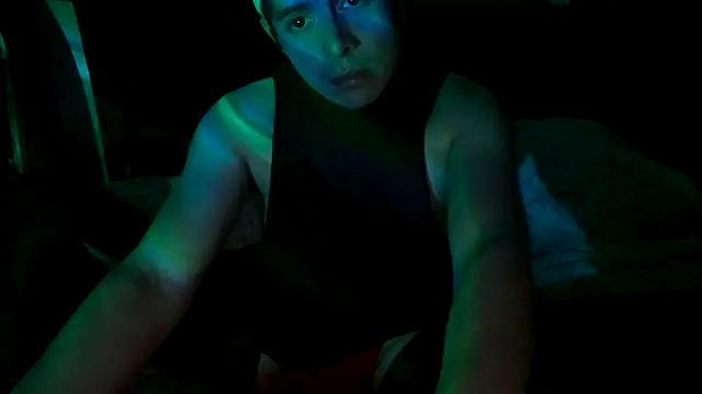 Snapshot of CloudyBoy_Toy chatting on 28, 2, 2025 CloudyBoy Toy online show from 28, 2, 2025