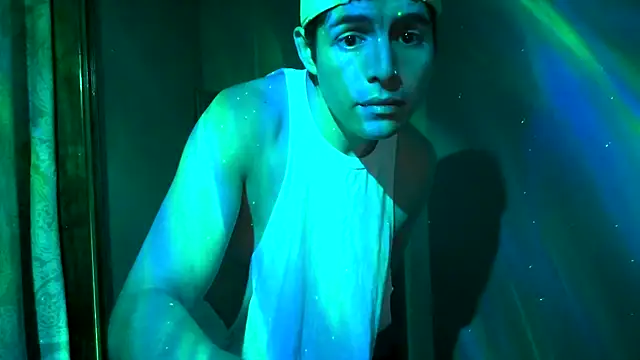 Snapshot of CloudyBoy_Toy chatting on 21, 2, 2025 CloudyBoy Toy online show from 21, 2, 2025