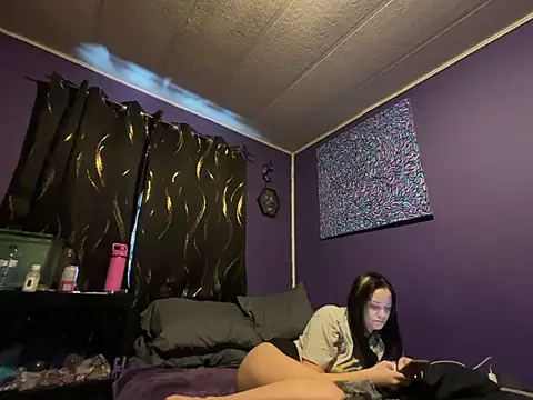 skinwalkingzombie online show from 7, 2, 2025