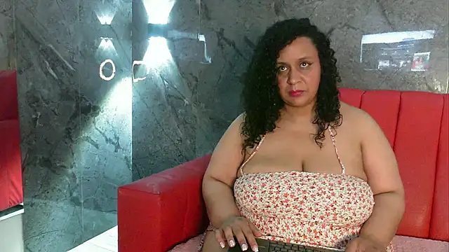 Snapshot of Danielaa_a chatting on 17, 11, 2025 Danielaa a online show from 17, 11, 2025