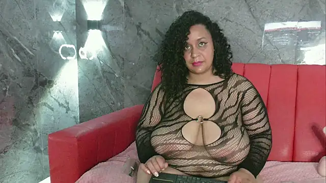 Snapshot of Danielaa_a chatting on 7, 11, 2025 Danielaa a online show from 7, 11, 2025