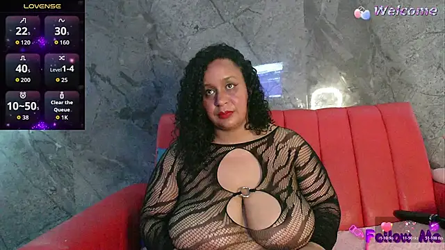 Snapshot of Danielaa_a chatting on 13, 11, 2025 Danielaa a online show from 13, 11, 2025