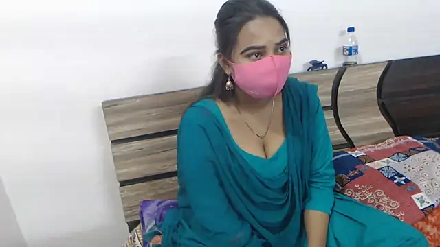 Snapshot of wildbabes chatting on 18, 7, 2026 wildbabes online show from 18, 7, 2026