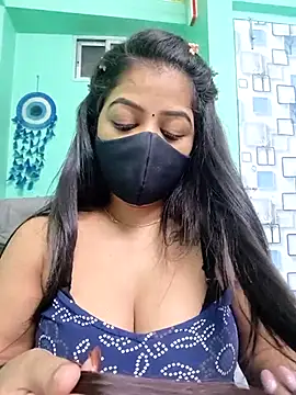Snapshot of Monalisa_Singh chatting on 8, 5, 2026 Monalisa Singh online show from 8, 5, 2026