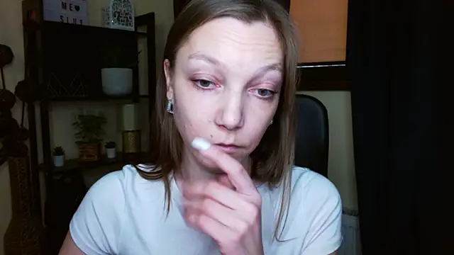 EmillyPlay online show from 24, 2, 2026