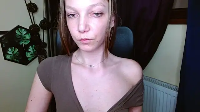 EmillyPlay online show from 30, 3, 2026