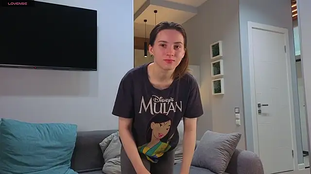 DonnaBurkee online show from 15, 11, 2025