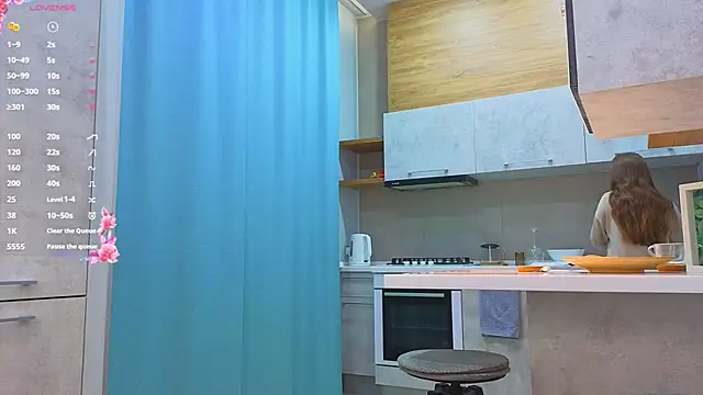 DonnaBurkee online show from 17, 12, 2025