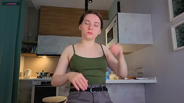 Snapshot of DonnaBurkee chatting on 28, 6, 2026 DonnaBurkee online show from 28, 6, 2026