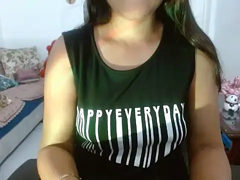 Snapshot of InayatSingh chatting on 28, 4, 2026 InayatSingh online show from 28, 4, 2026
