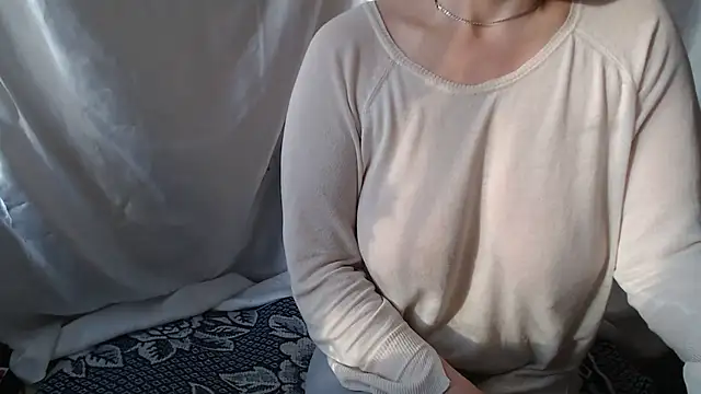 Burberrry  online show from 20, 5, 2026