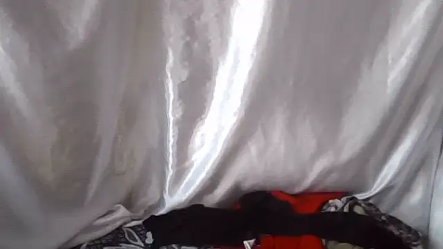 Snapshot of Burberrry_ chatting on 26, 6, 2026 Burberrry online show from 26, 6, 2026