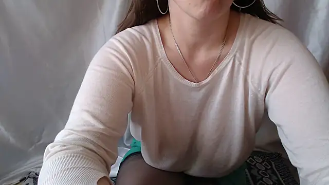 Burberrry  online show from 11, 5, 2026